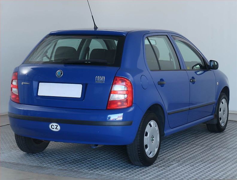 Škoda Fabia (2003) 1.4 16V, Serv.kniha, nová STK - fotka 5 z 15