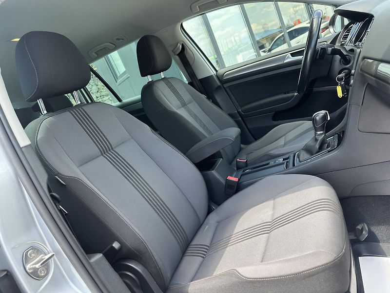 Volkswagen Golf (2016) Volkswagen Golf  2016 - fotka 12 z 18