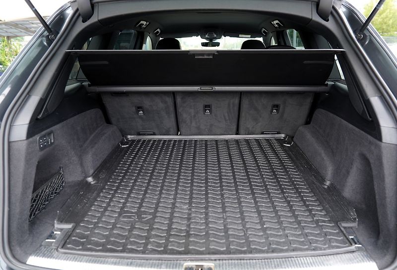 Audi Q7 50 TDI/Q/360/20/Sline/DPH - fotka 13 z 50