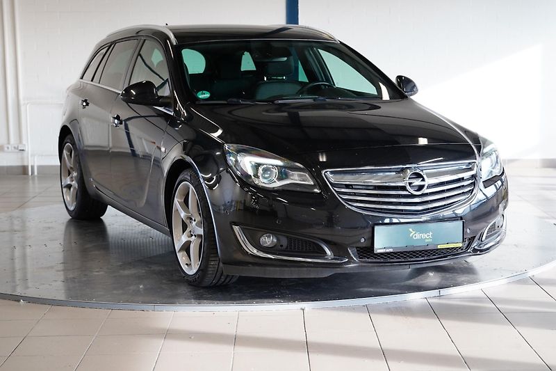 Opel Insignia - fotka 8 z 25