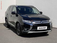 Mitsubishi Outlander (2017) 2.0, AC, tempo, kamera - fotografie inzerátu