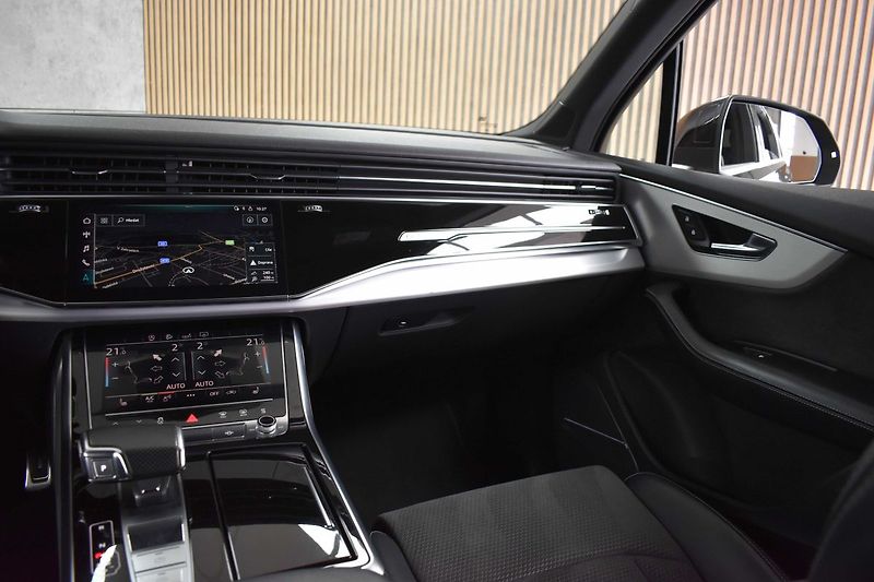 Audi Q7 50 TDI 4x4*S-LINE*7.MÍST*TAŽNÉ - fotka 9 z 51