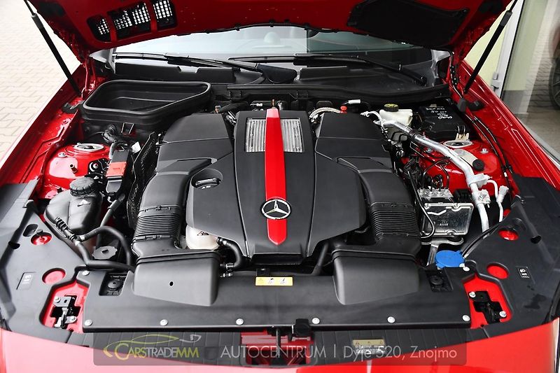 Mercedes-Benz SLC 43 AMG  - fotka 55 z 57