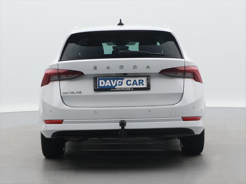 Škoda Octavia 2,0 TDI 110kW CZ Style Matrix - fotka 6 z 34