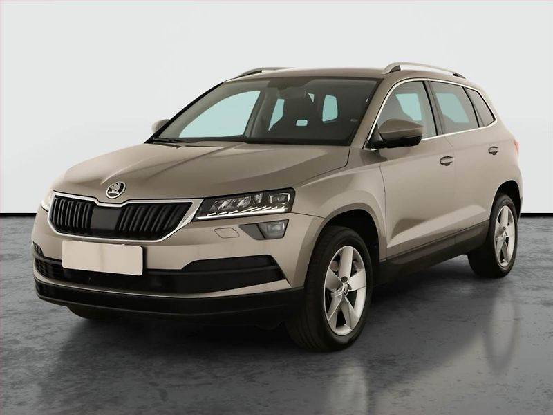 Škoda Karoq (2018) Style 1.5 TSI - fotka 2 z 17