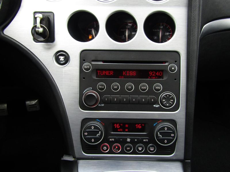 Alfa Romeo 159 (2009) 2.0JTD 125kW - fotka 31 z 33