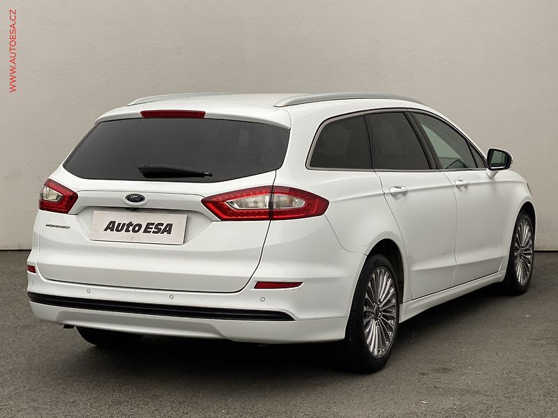 Ford Mondeo (2017) 2.0 TDCI, ČR, AT, navi, LED - fotka 4 z 17