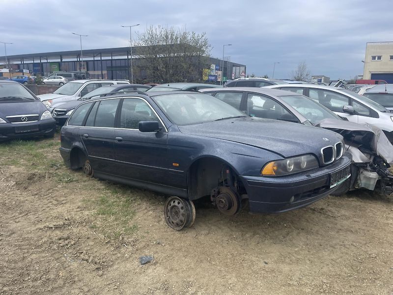BMW Řada 5 E39 520D 100Kw NÁHRADNÍ DÍLY - fotka 2 z 6