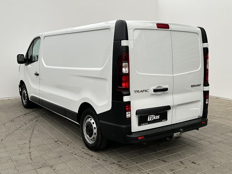 Renault Trafic 2.0 dCi Furgon L2H1 - fotka 3 z 24