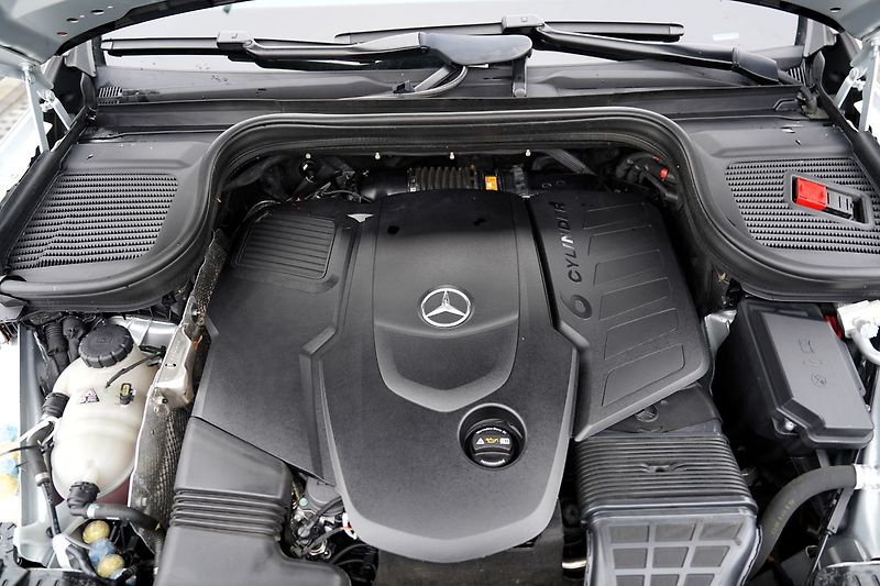Mercedes-Benz GLS 400d 4Matic/AMG/ČR - fotka 10 z 51