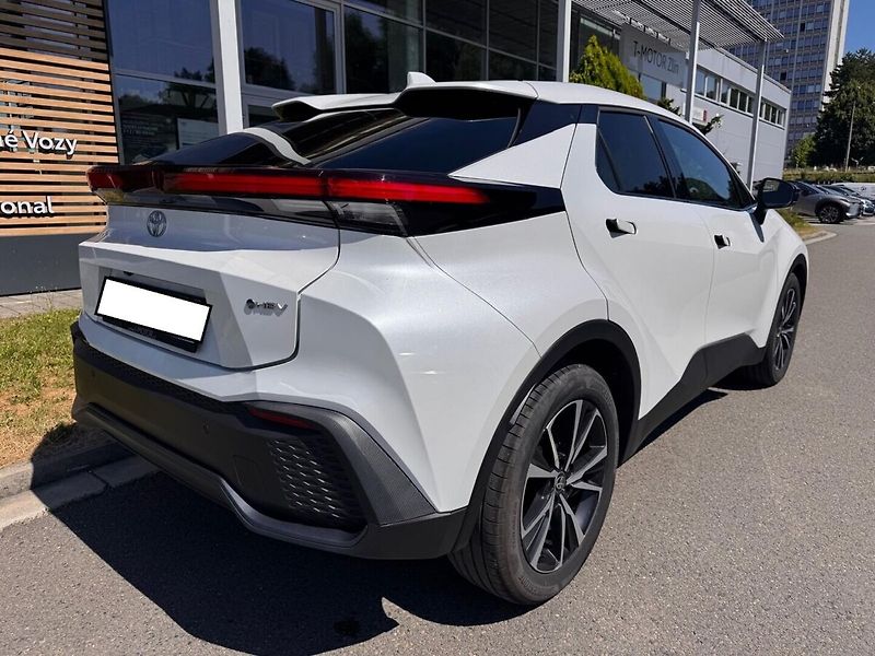 Toyota C-HR 1.8 Style - fotka 3 z 13