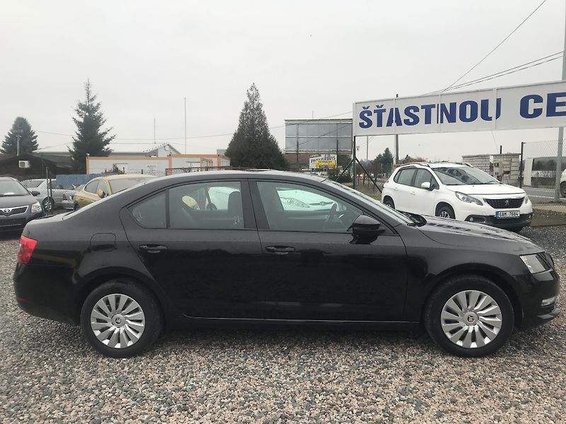 Škoda Octavia 1.6 TDI 85 KW,TEMPOMAT,KLIMA - fotka 4 z 14
