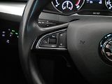 Škoda Superb - náhled 16