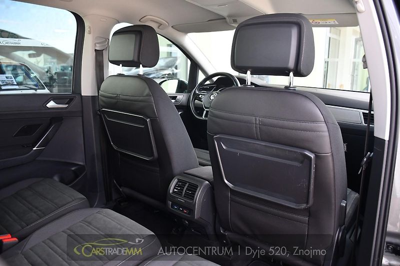 Volkswagen Touran 2.0TDi DSG TAŽNÉ 2xKOLA  - fotka 19 z 52