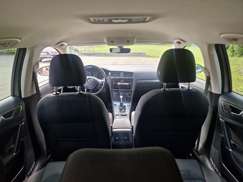 Volkswagen Golf Variant (2019) VOLKSWAGEN GOLF VARIANT  - fotka 11 z 12