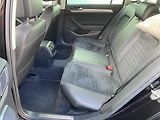 Volkswagen Passat (2017) 2.0 TDi, Highline, LED, navi - náhled 10