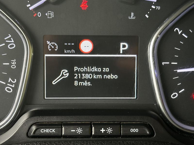 Toyota ProAce (2020) AUTOMAT 2.0/130kW ČR * 5.Míst  - fotka 13 z 36