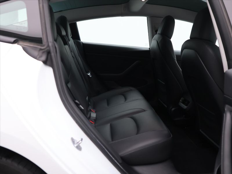 Tesla Model 3 Long Range 79kWh DPH - fotka 13 z 30