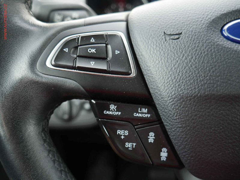 Ford Kuga (2019) 2.0TDCI 4x4, 1.maj,ČR, AT - fotka 14 z 19