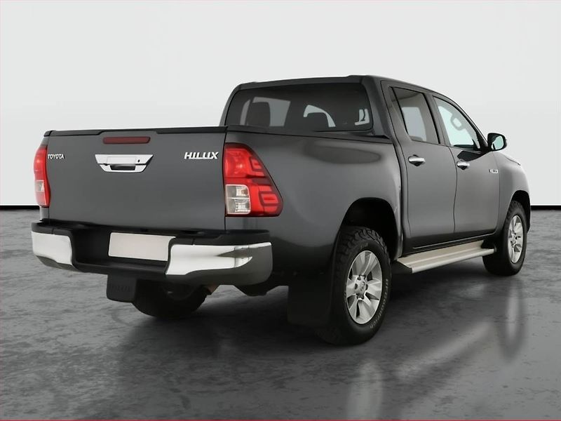 Toyota Hilux (2020) 2.4 D-4D - fotka 5 z 18