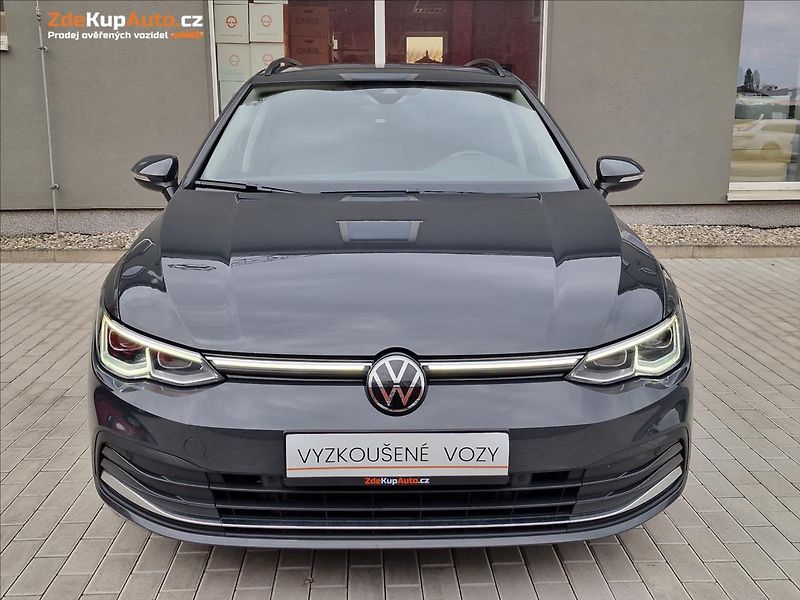 Volkswagen Golf 2.0TDI 110kW DSG Style, 1.Maj - fotka 4 z 50