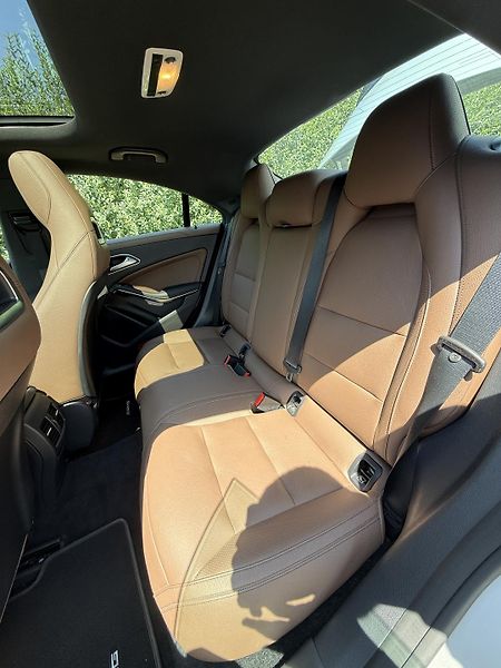 Mercedes-Benz CLA (2018) - fotka 12 z 14