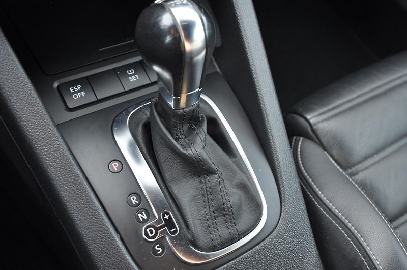 Volkswagen Scirocco 2.0TSi 147kW Sport - fotka 9 z 17