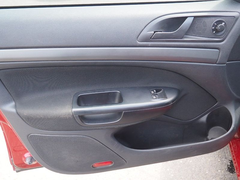 Škoda Octavia (2010) 1.9 TDI, 77 kW, Ambiente - fotka 9 z 34