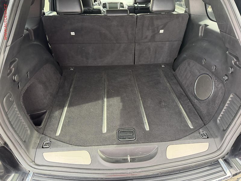 Jeep Grand Cherokee (2016) 3.0 CRD 4x4, AT, bixen, kůže - fotka 7 z 28