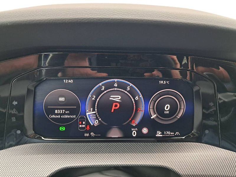 Volkswagen Golf Variant (2026) R-Performance package 2.0 TSI - fotka 9 z 30