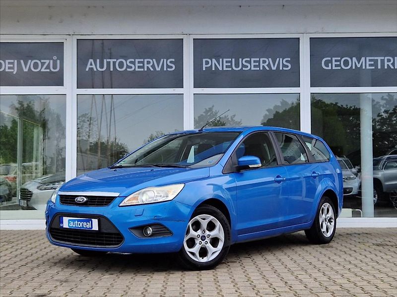 Ford Focus 1,6 TDCi NOVÉTURBO SERVI TAŽNÉ - fotka 1 z 29