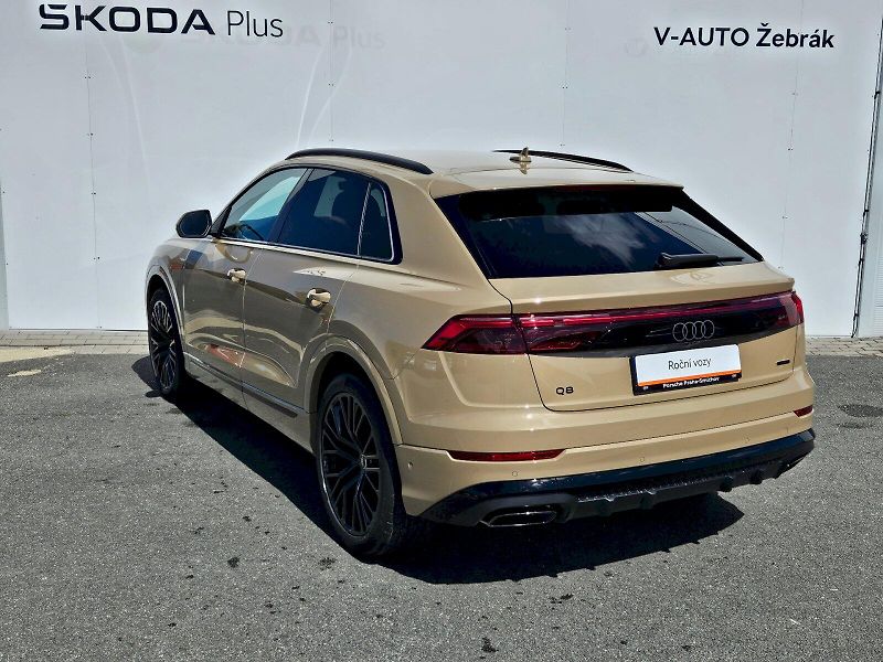Audi Q8 (2025) 50 TDI 210kW quattro - fotka 9 z 27