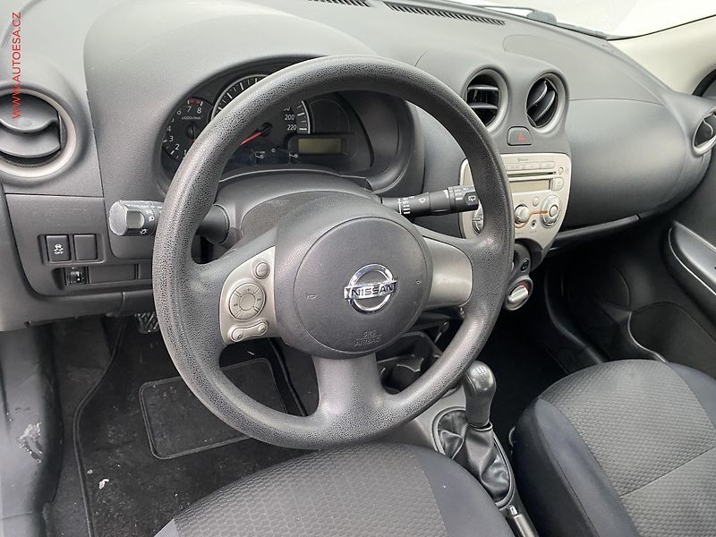 Nissan Micra (2013) 1.2i, Visia, AC - fotka 12 z 16