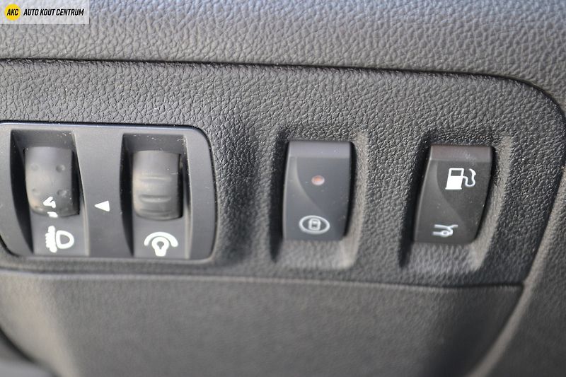 Renault Mégane IV GRANDCOUPÉ TECHNO dCi 115 E - fotka 46 z 54
