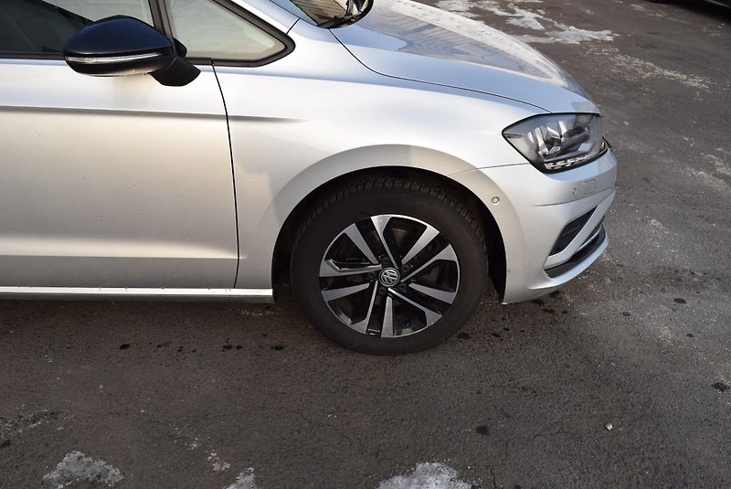 Volkswagen Golf Sportsvan (2019) 1.5TSI 96kw IQ.DRIVE NAVI ACC  - fotka 6 z 49