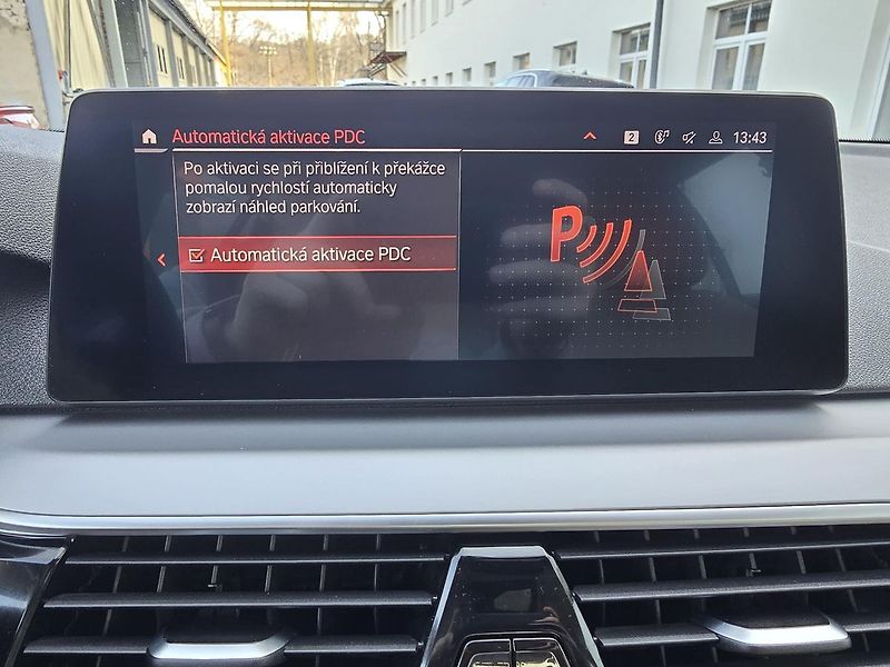 BMW Řada 5 110kW LED+NAVI+KŮŽE - DPH - fotka 44 z 58