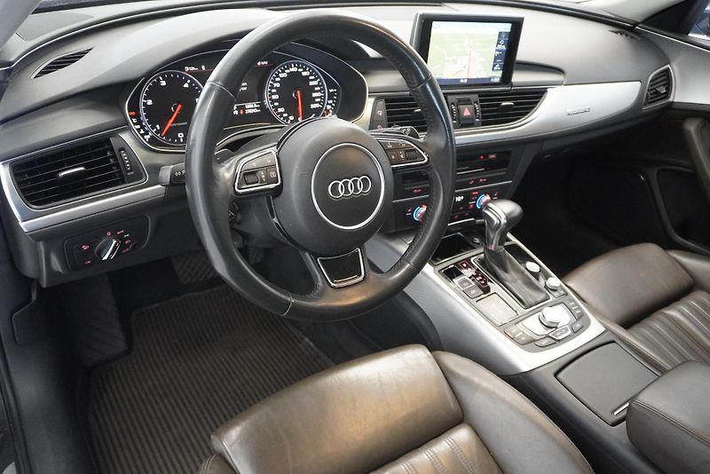 Audi A6 Allroad 3.0 TDi S LINE QUTTRO AUTOMAT - fotka 15 z 36