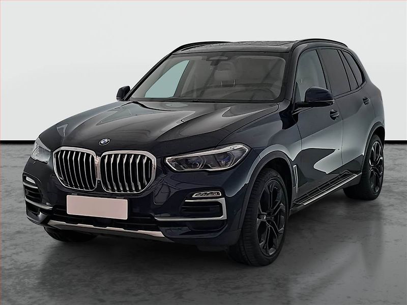 BMW X5 (2019) xDrive30d - fotka 2 z 16