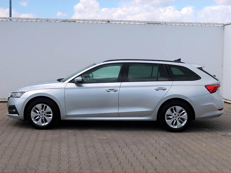 Škoda Octavia (2021) Ambition Plus 2.0 TDI - fotka 3 z 14
