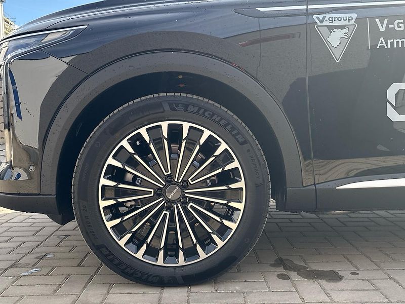 Omoda 9 (2026)  PHEV 340kW AWD PREMIUM - fotka 7 z 31
