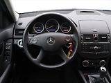 Mercedes-Benz Třídy C 2.2 200CDI 100KW 78'786 km - náhled 16