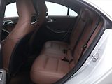Mercedes-Benz CLA 2,0 45 AMG 280kW 4MATIC LED - náhled 14
