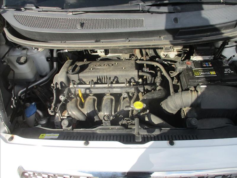 Kia Venga 1,4 i, klima,servis,2.maj,CZ, - fotka 29 z 39