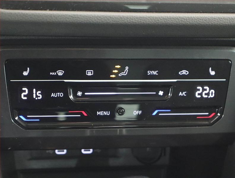 Volkswagen Tiguan (2022) Elegance 1.5 TSI - fotka 18 z 19