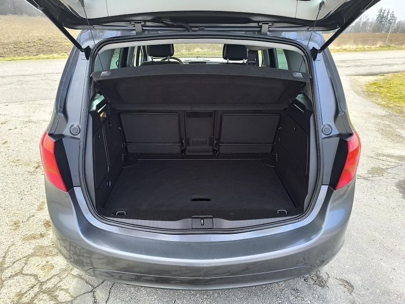 Opel Meriva (2011) 1.4  1.MAJITEL, DOLOŽENÉ KM - fotka 13 z 28