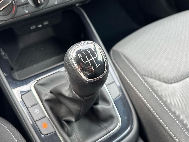 Škoda Fabia Ambition - fotka 20 z 28