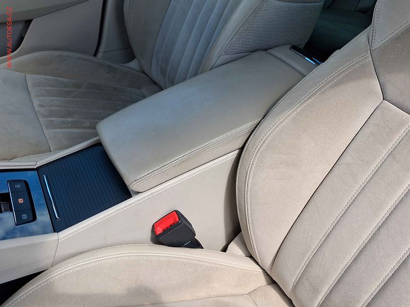 Škoda Superb (2015) 2.0 TDi, ČR, Style - fotka 23 z 24