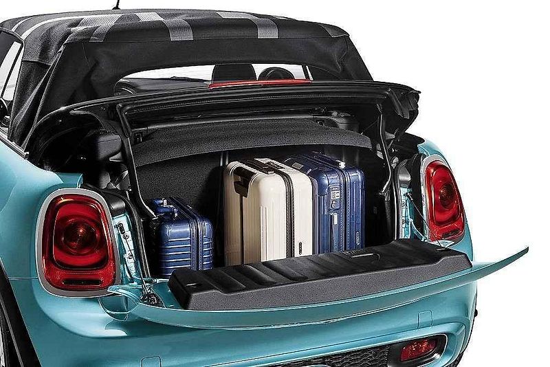 Mini Cabrio.