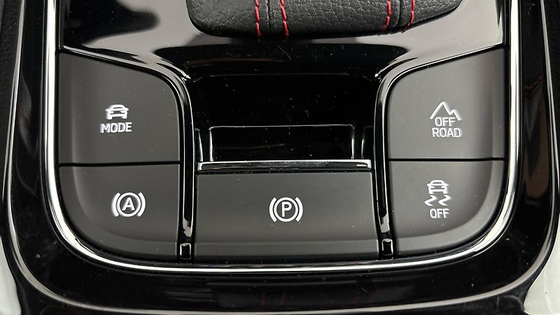 Škoda Kodiaq 2.0 TSI DSG 4x4 RS - fotka 26 z 32