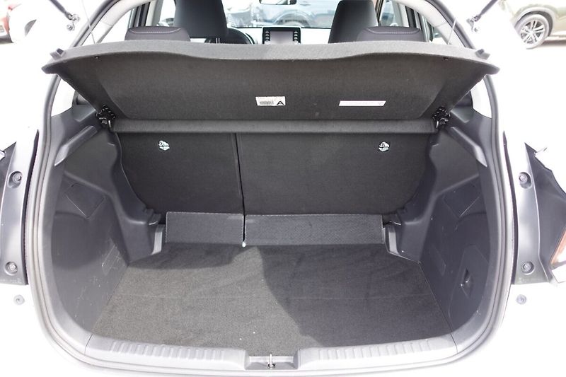 Toyota Yaris 1,5HSD Comfort - fotka 13 z 26